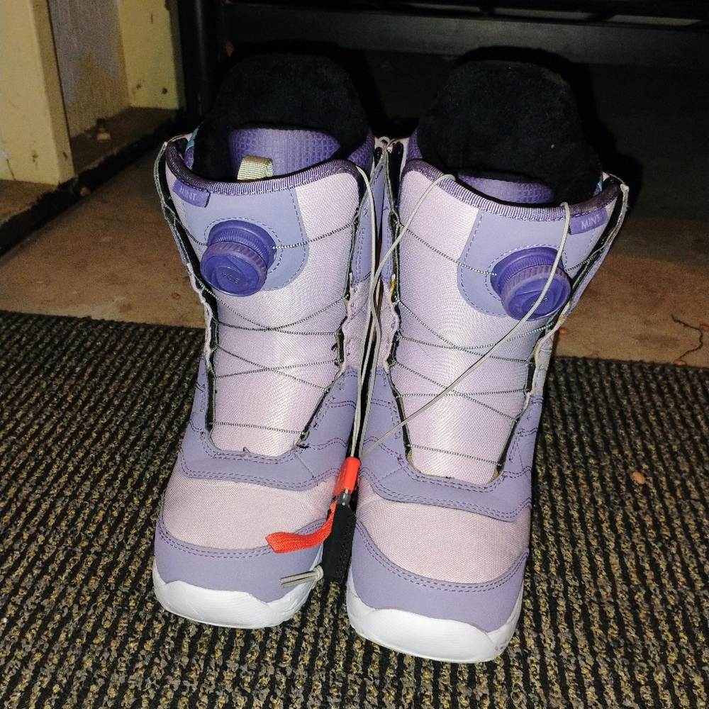 Women's Burton Snow Boots
